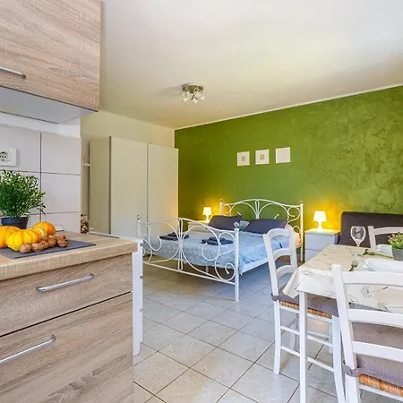 Cuvi Apartment