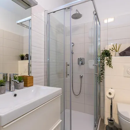 Apartment Cuvi *